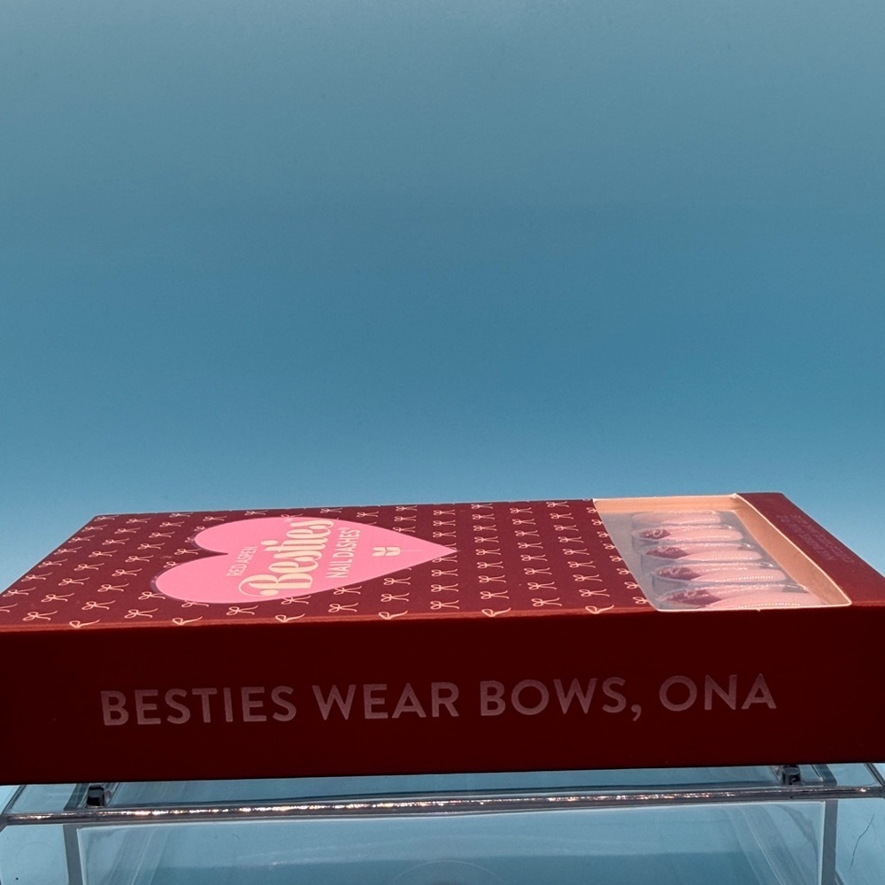 Red Aspen Besties Pink Press-On Nails - Picture 4 of 5